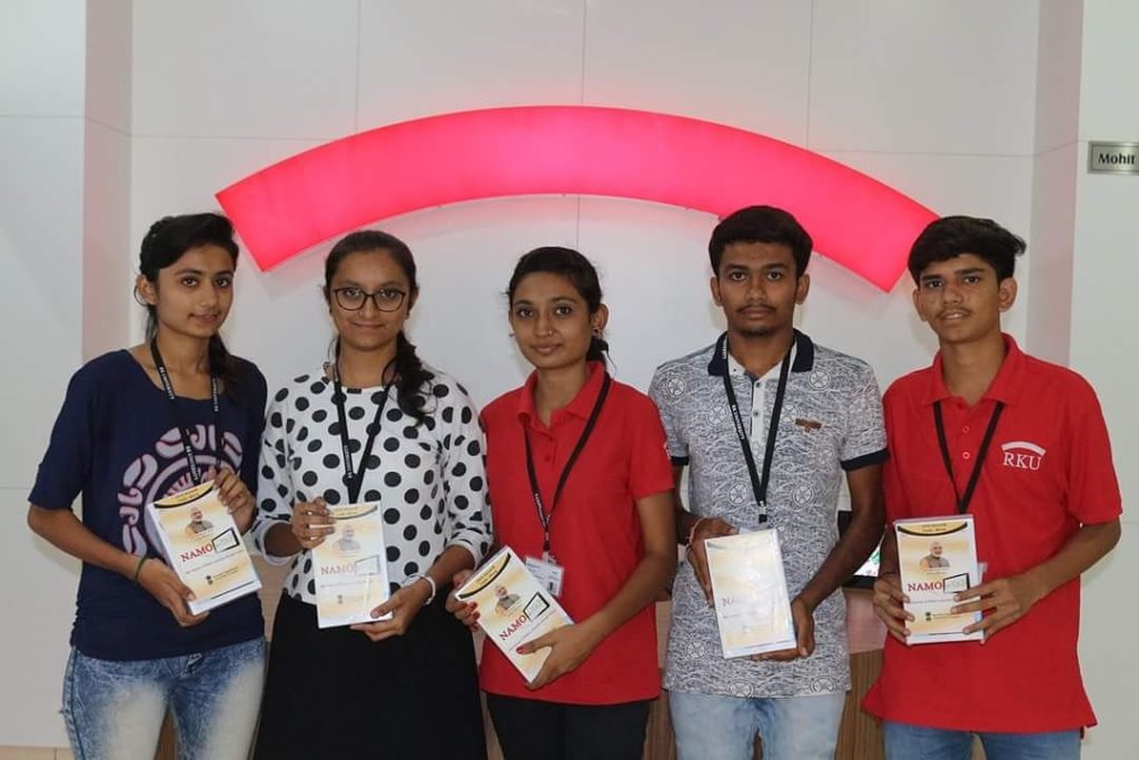 Namo E-Tablet Yojana